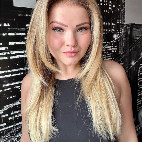 Blonde Hairvivi wig Allie - Picture 2 of 9